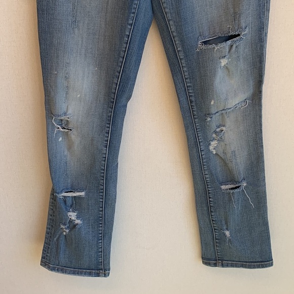 🎉HP🎉 [Blank NYC] Distressed Straight Leg Jeans • Sz 28 - Picture 5 of 11